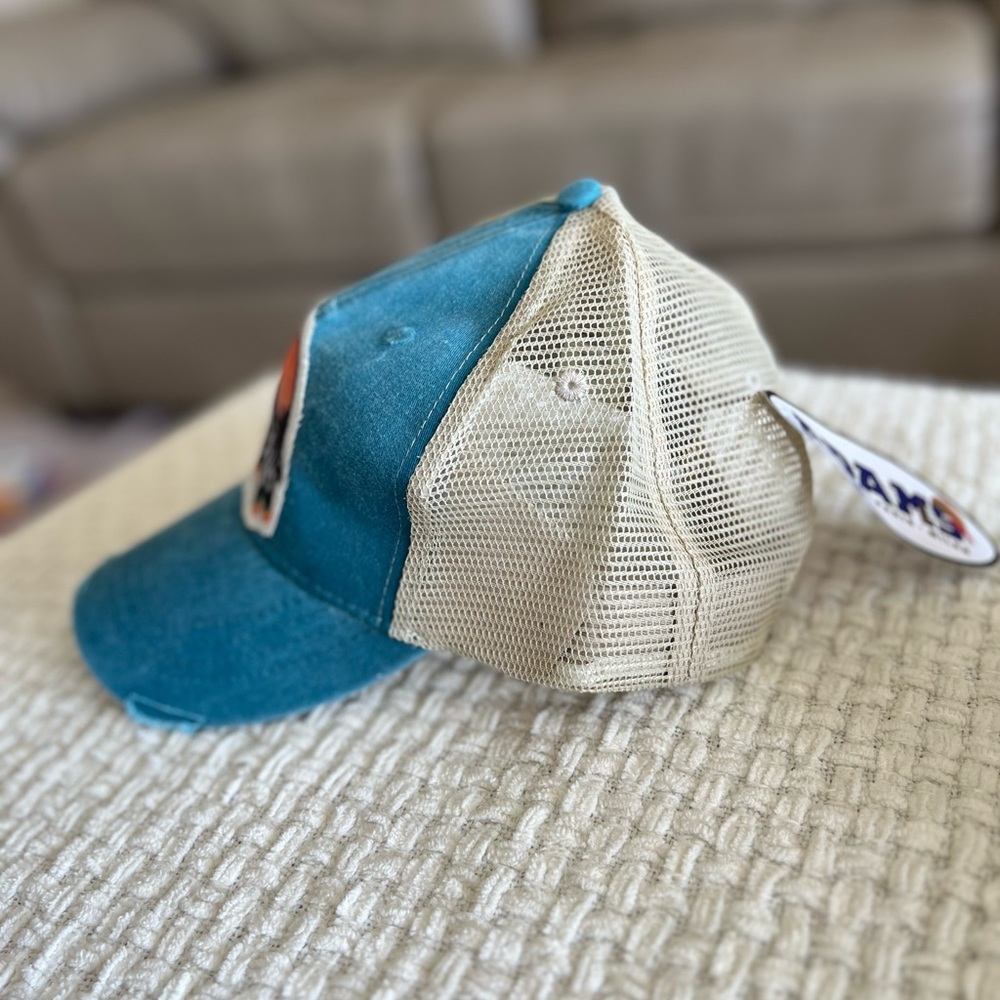 Hat - Picture 7 of 7